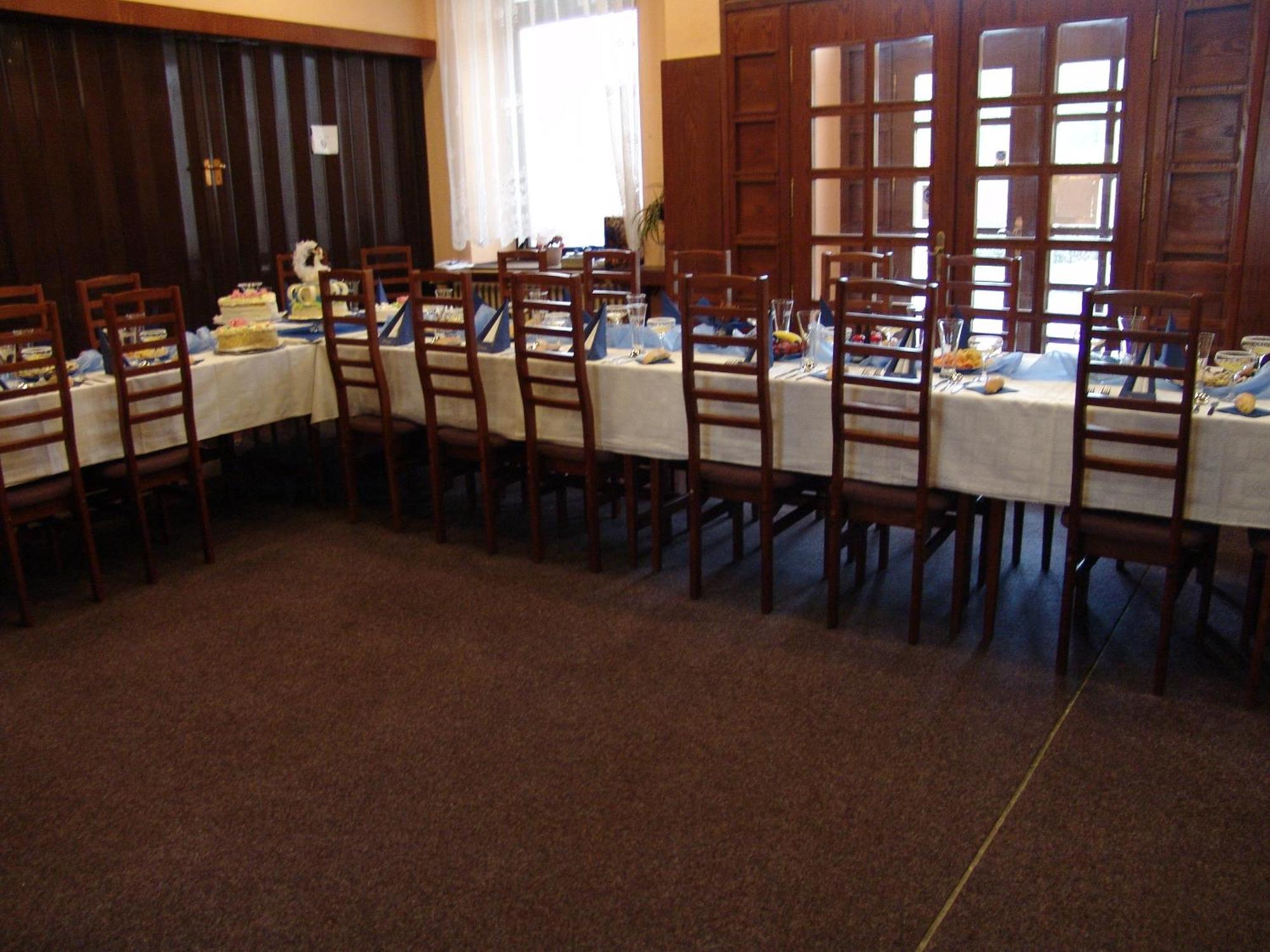 Hotel Isora Ostrava Luaran gambar