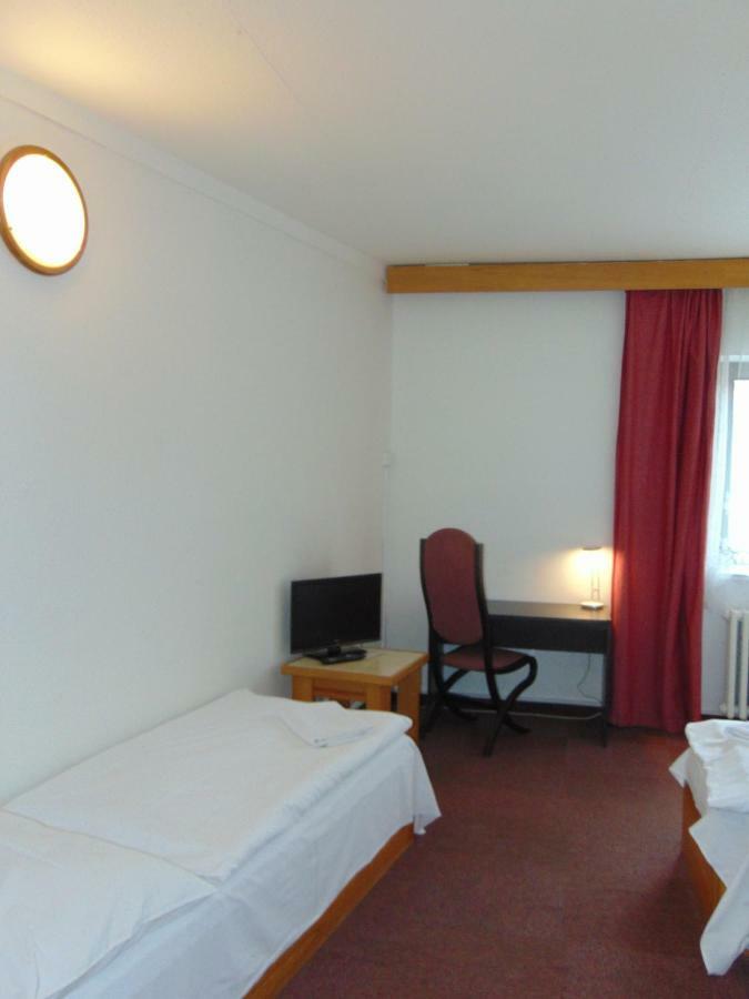 Hotel Isora Ostrava Luaran gambar