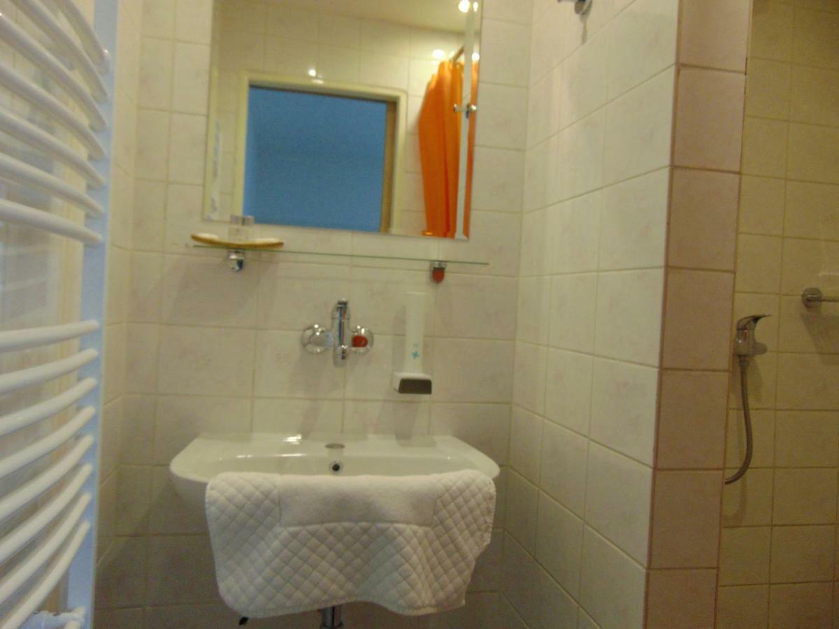 Hotel Isora Ostrava Luaran gambar